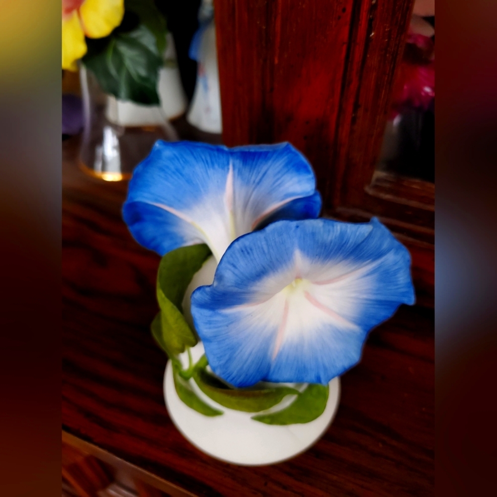 Blue and White Floral Accent Piece